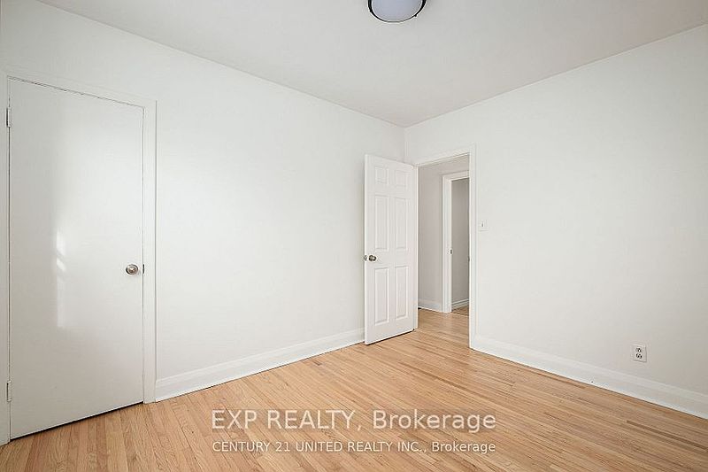 Peterborough House for rent - 5 Bedrooms — photo 13