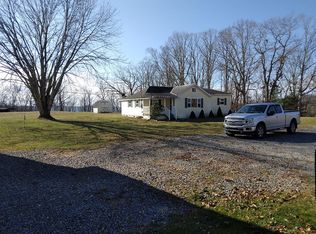 206 Cave Ridge Rd, Nimitz, WV 25978