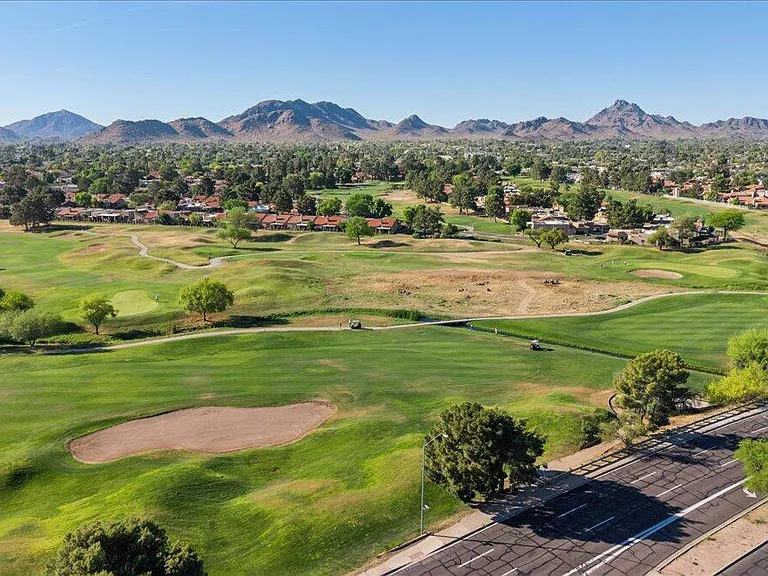 4150 E Cactus Rd #120 — Photo 35