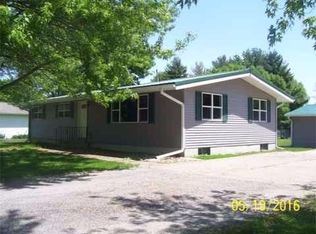 803 S 33rd St, Fairfield, IA 52556