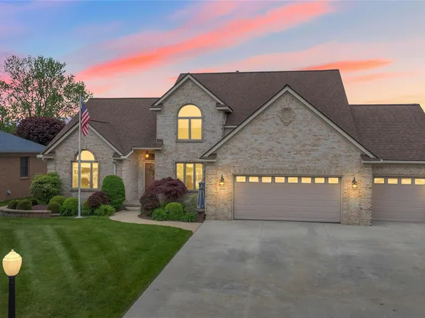 14041 Humbug Island Ct, Gibraltar, MI 48173