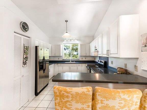 3rd image of 16-1497 Pohaku Cir