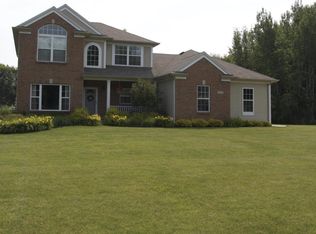 9332 Garden Gate Dr NE, Rockford, MI 49341