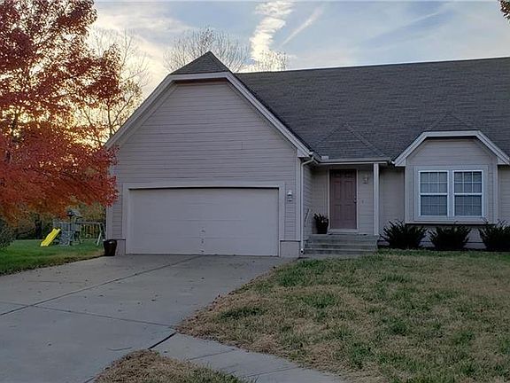 2nd image of 1316 S Osage Village Ct