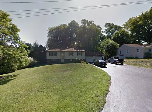 (Undisclosed Address) Photo 1