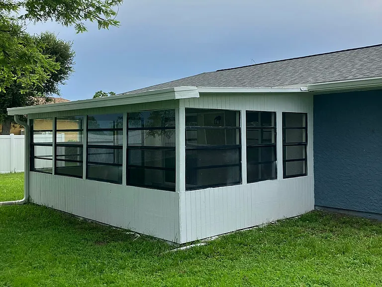 7570 Berwick St — Photo 18