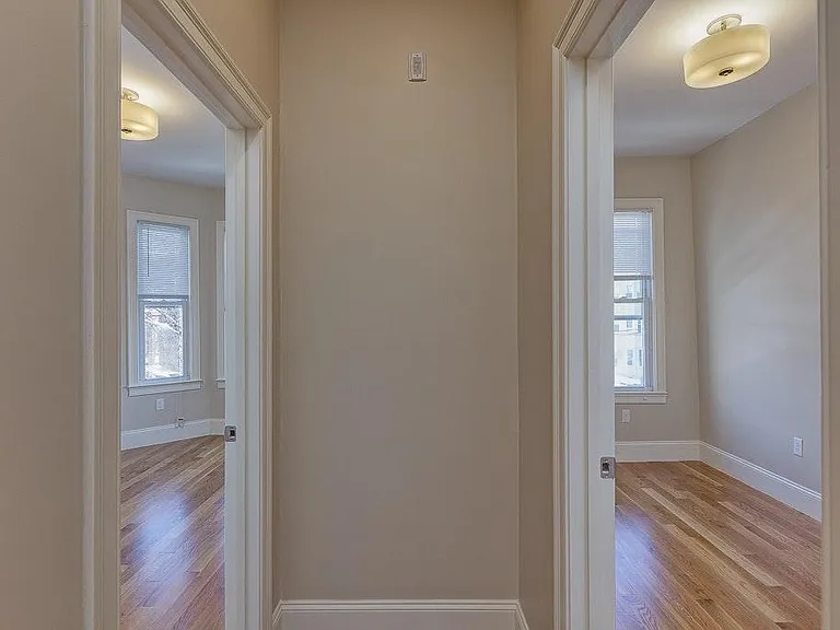 358 Meridian St #2 — Photo 8