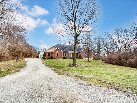 4th image of 4088 Coury Ln