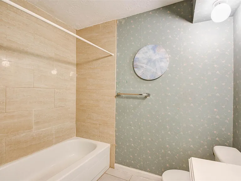9510 Huntington Way Dr — Photo 31