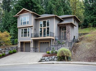 722 SE 27th St, Gresham, OR 97080