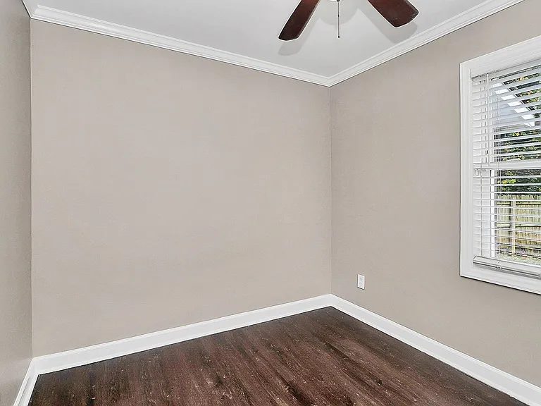 2215 Kennesaw Dr — Photo 11