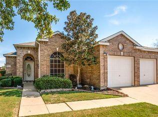 10414 Augusta Ln, Rowlett, TX 75089