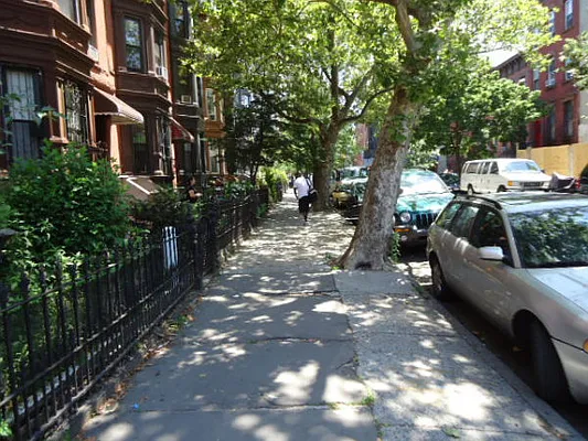 Rented by Hakeem Shahid, LREB | media 5