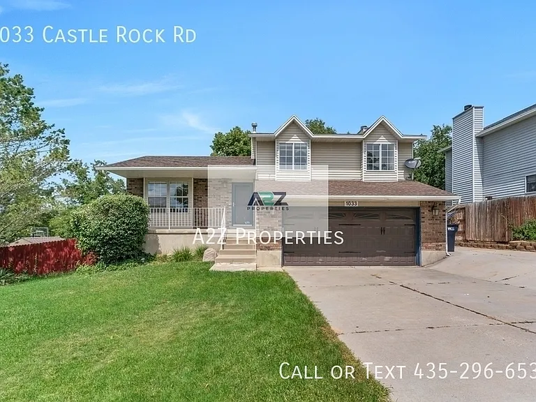 1033 E Castle Rock Rd — Photo 2