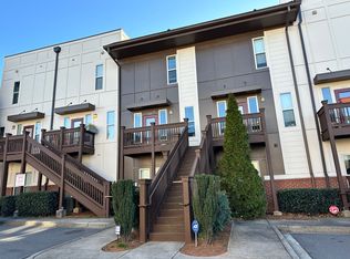 845 Seigle Point Dr, Charlotte, NC 28204