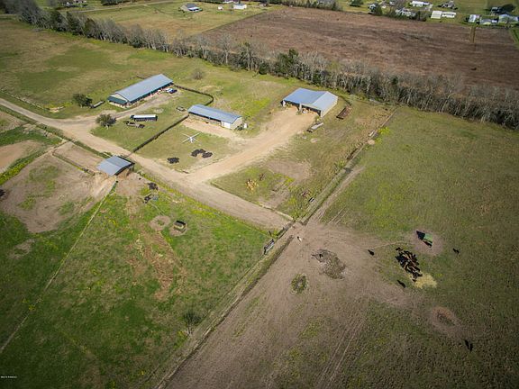 5th image of 1220 Courtableau Hwy