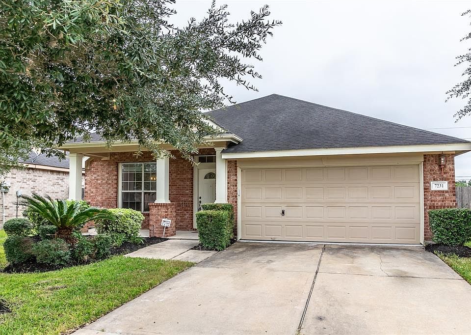 1st image of 7231 Desert Bluff Ln