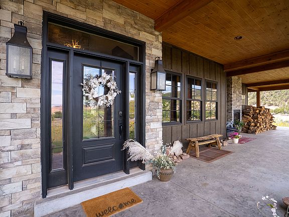 3rd image of 8552 W Sawtooth Park Dr