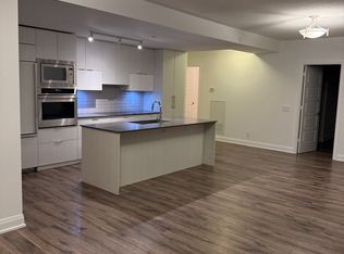 56 Annie Craig Dr #4802, Toronto, ON