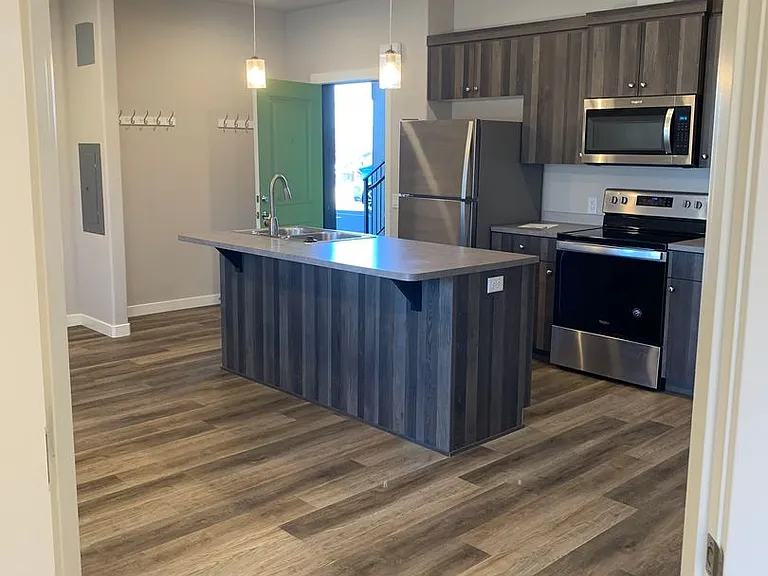 1140 SW 27th St #102 — Photo 15
