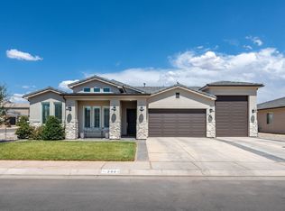 2961 Beartrap Canyon Dr, Washington, UT 84780