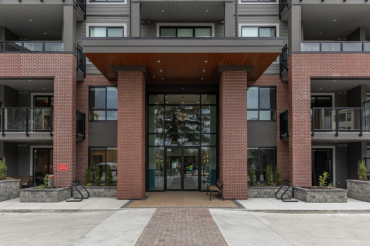 Building Photo - 45511 Campus Dr #101