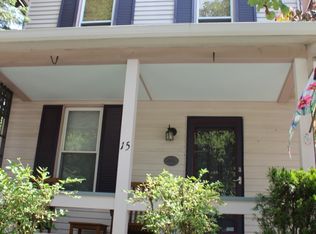 15 Maple Ave, Flemington, NJ 08822