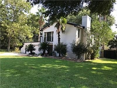 1st image of 208 Westview Dr