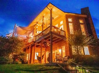 1427 Tanglewood Dr E, Hideaway, TX 75771