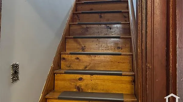 98 Winter St #2 — Photo 9
