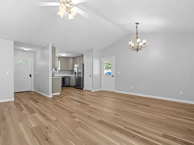 1 Folson Ct — Photo 7