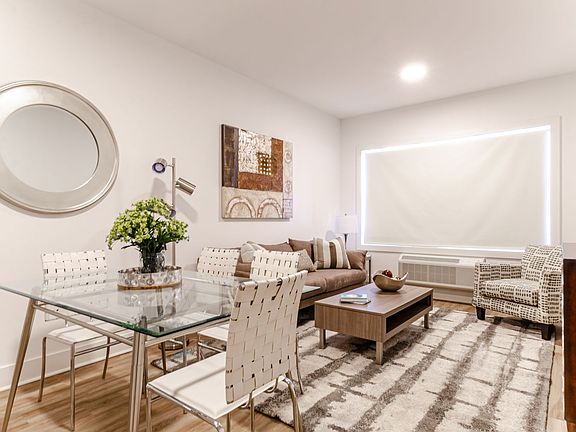 5th image of 21 Lakeside Ave #105