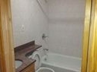 430 E 57th St, Brooklyn, NY 11203