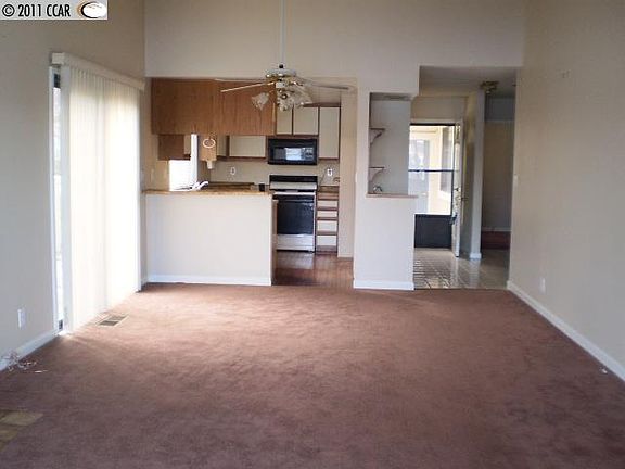 4th image of 5675 Marlin Dr