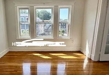 6 Woodlawn St #2 — Photo 2