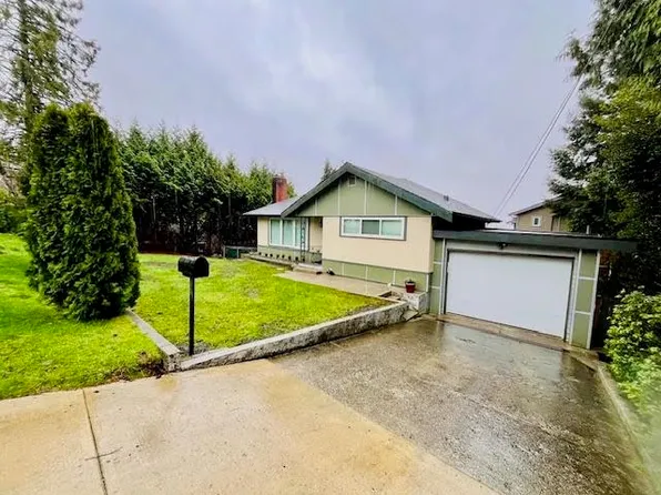 1314 Thomas Ave, Coquitlam, BC V3K 2L5