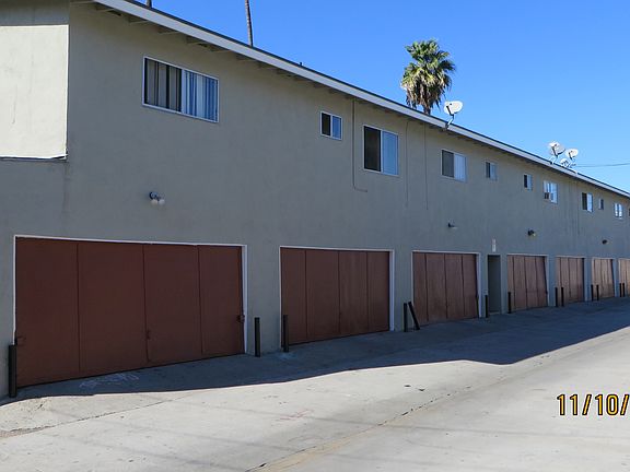 4th image of 912 S Park Cir APT 13