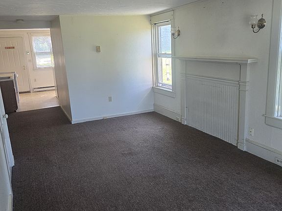 2nd image of 23 N Spencer Rd