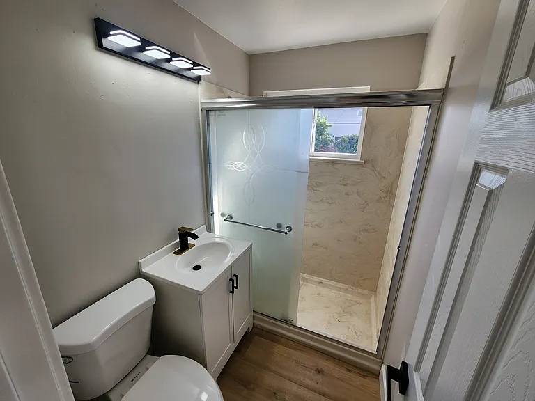 6106 Severin Dr — Photo 8