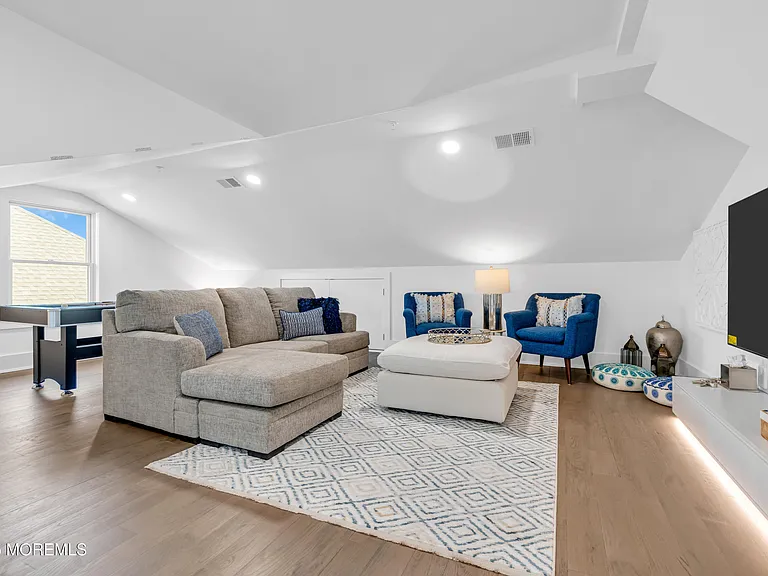 40 Seaview Ave #B — Photo 35