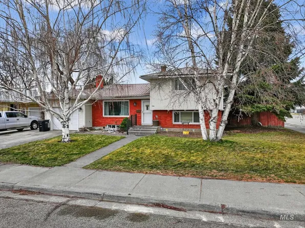 900 Stanger Ave, Idaho Falls, ID 83404