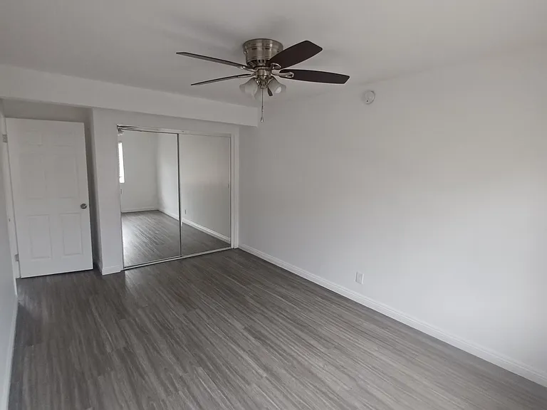 1626 Palo Alto St — Photo 9