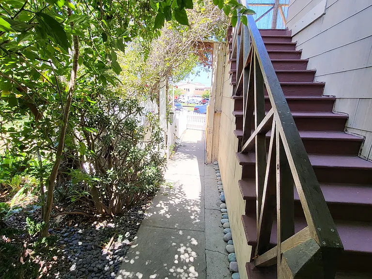 800 Electric Ave — Photo 7