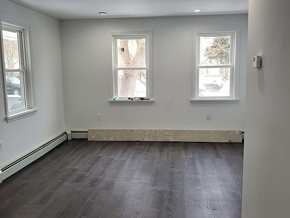 2nd image of 122 Chatterton Ave Floor 2