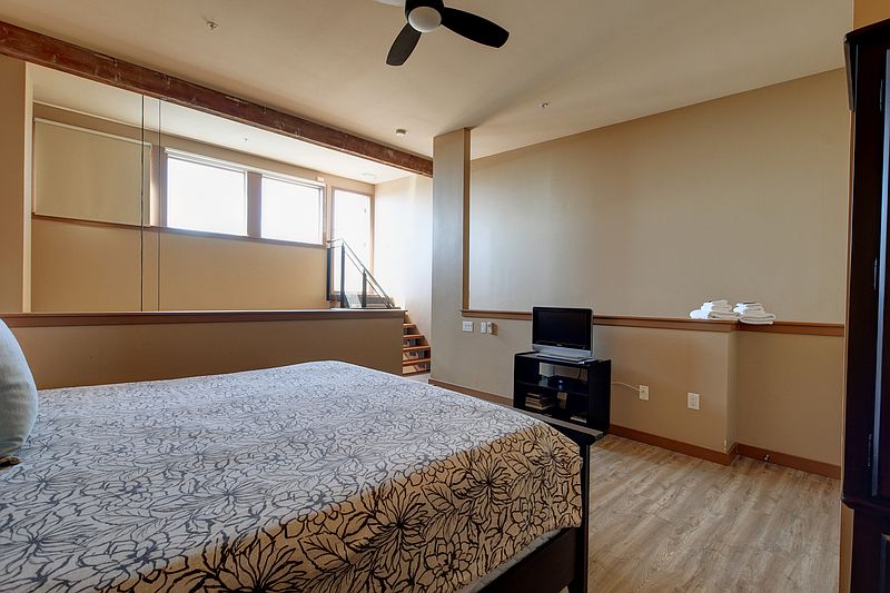 Victoria Apartment for rent - 2 Bedrooms — photo 9