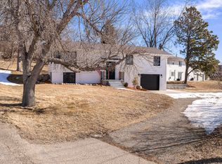 415 3rd St, Washburn, ND 58577