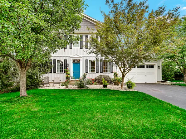 333 Foxford Dr, Cary, IL 60013