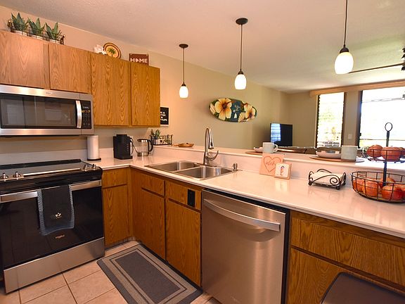 4th image of 68-3840 Lua Kula St APT H104