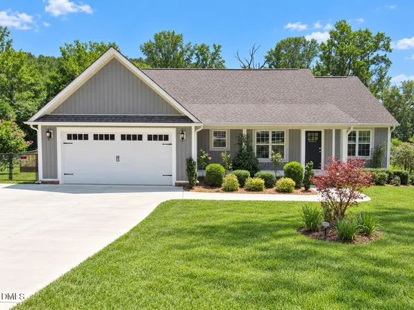 104 Woodbine Dr, Louisburg, NC 27549
