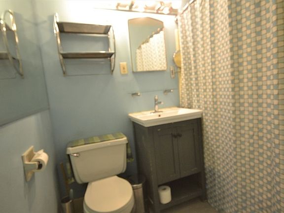 4th image of 80 La Salle St APT 14G